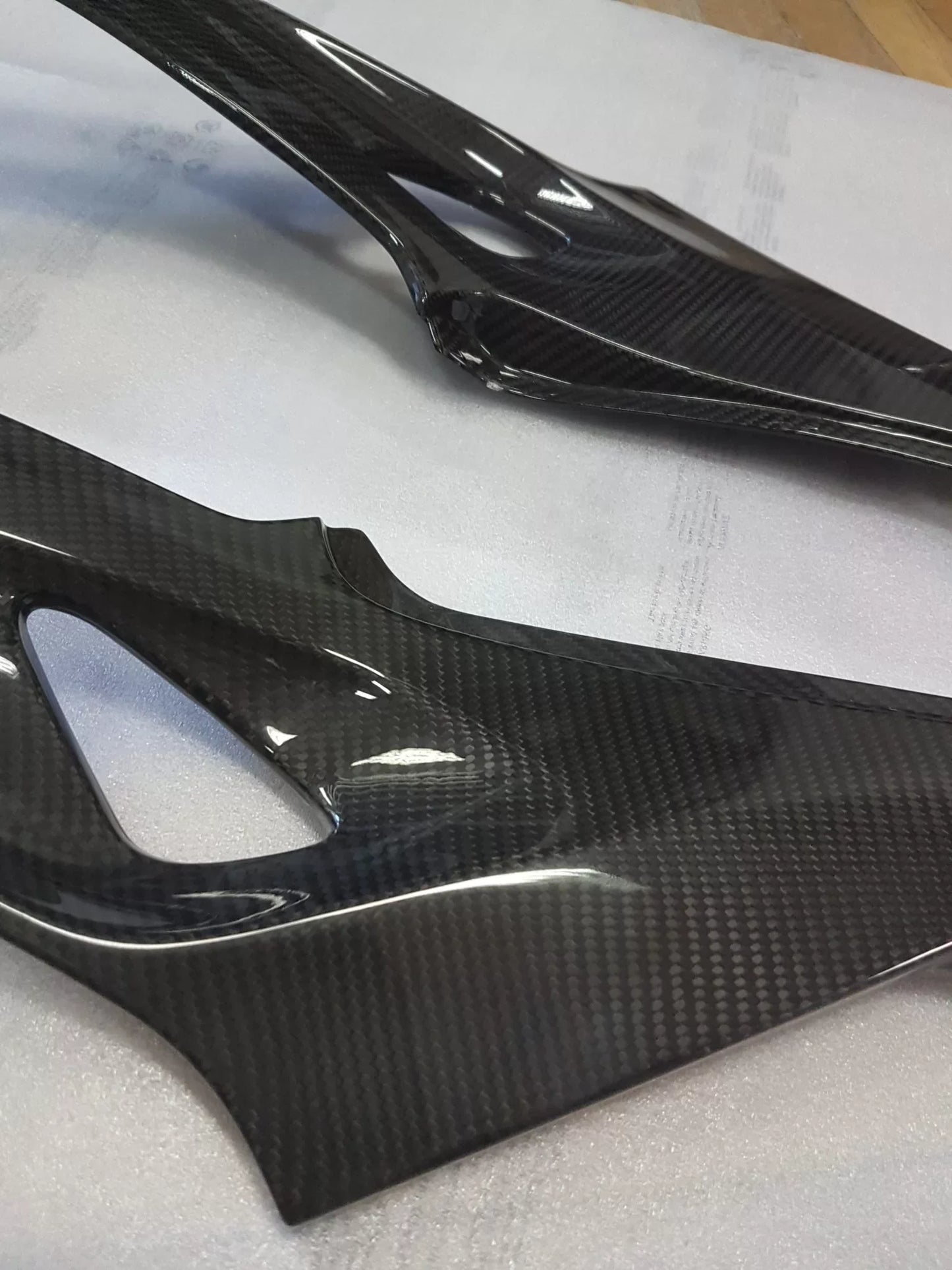 BMW S 1000RR 2015-2018 Carbon Fiber Side Tank Panels