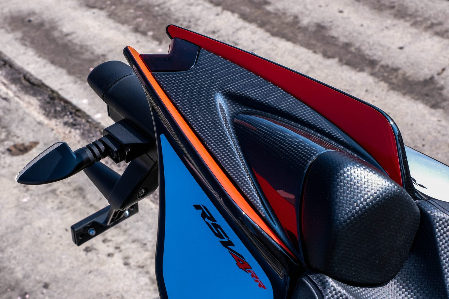 APRILIA Tuono V4 Factory 1000 / 1100 2011-2020 Carbon Fiber Pillion Rear Seat Cover
