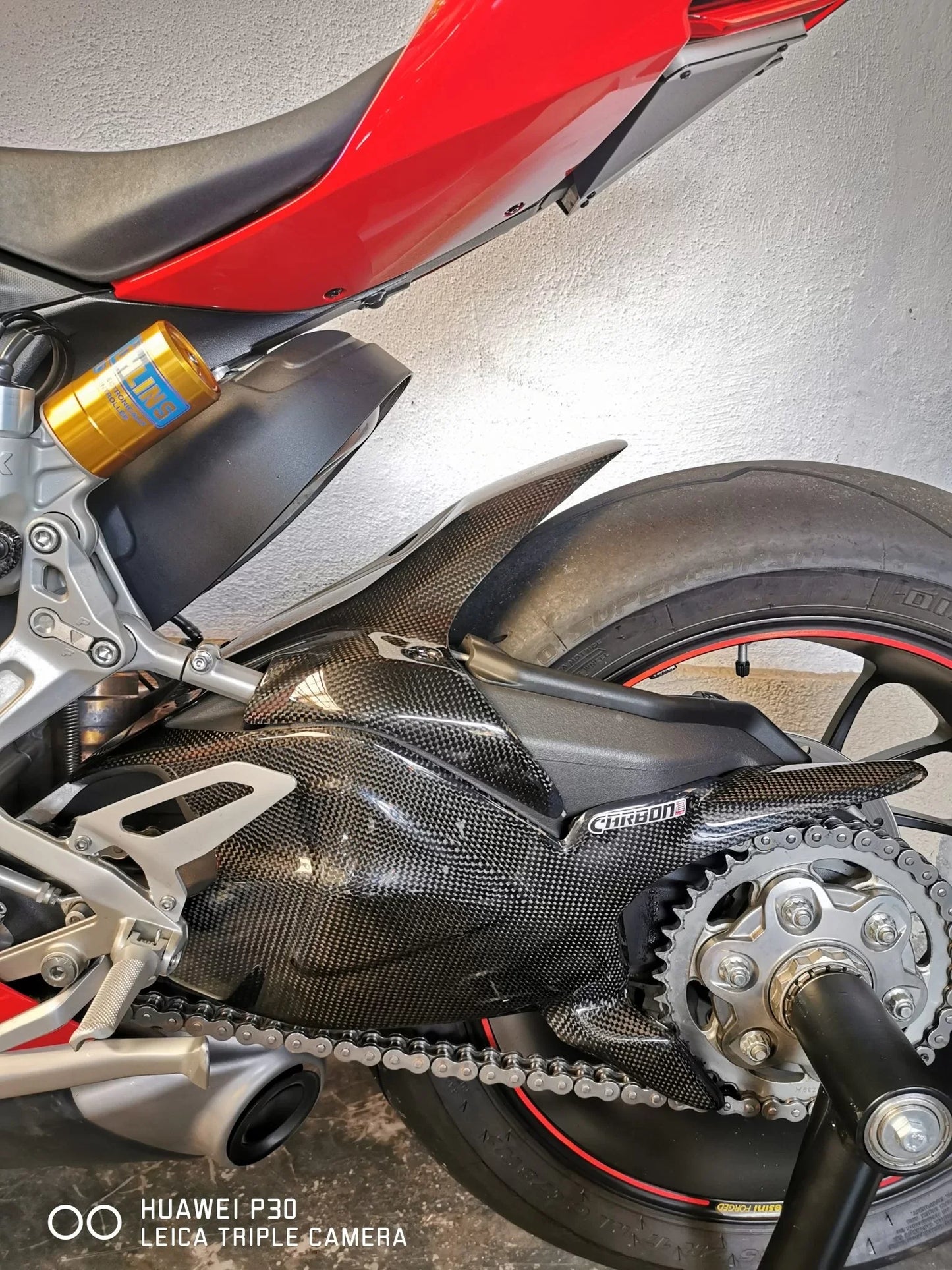DUCATI Panigale V2 Carbon Fiber Swingarm Cover