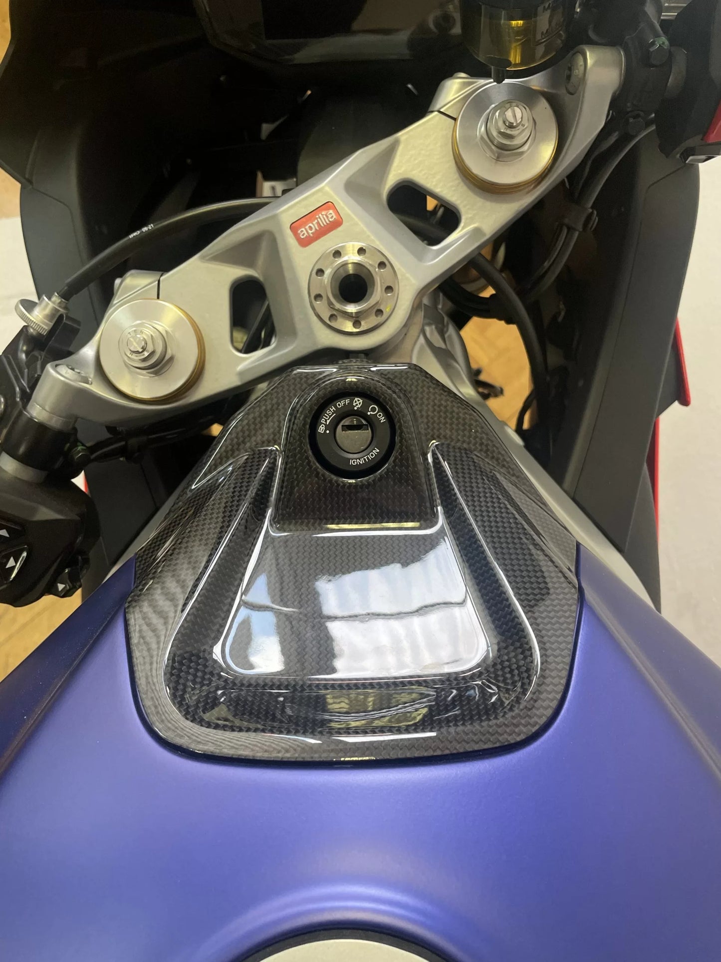 APRILIA RS660 Carbon Fiber Key Lock Cover