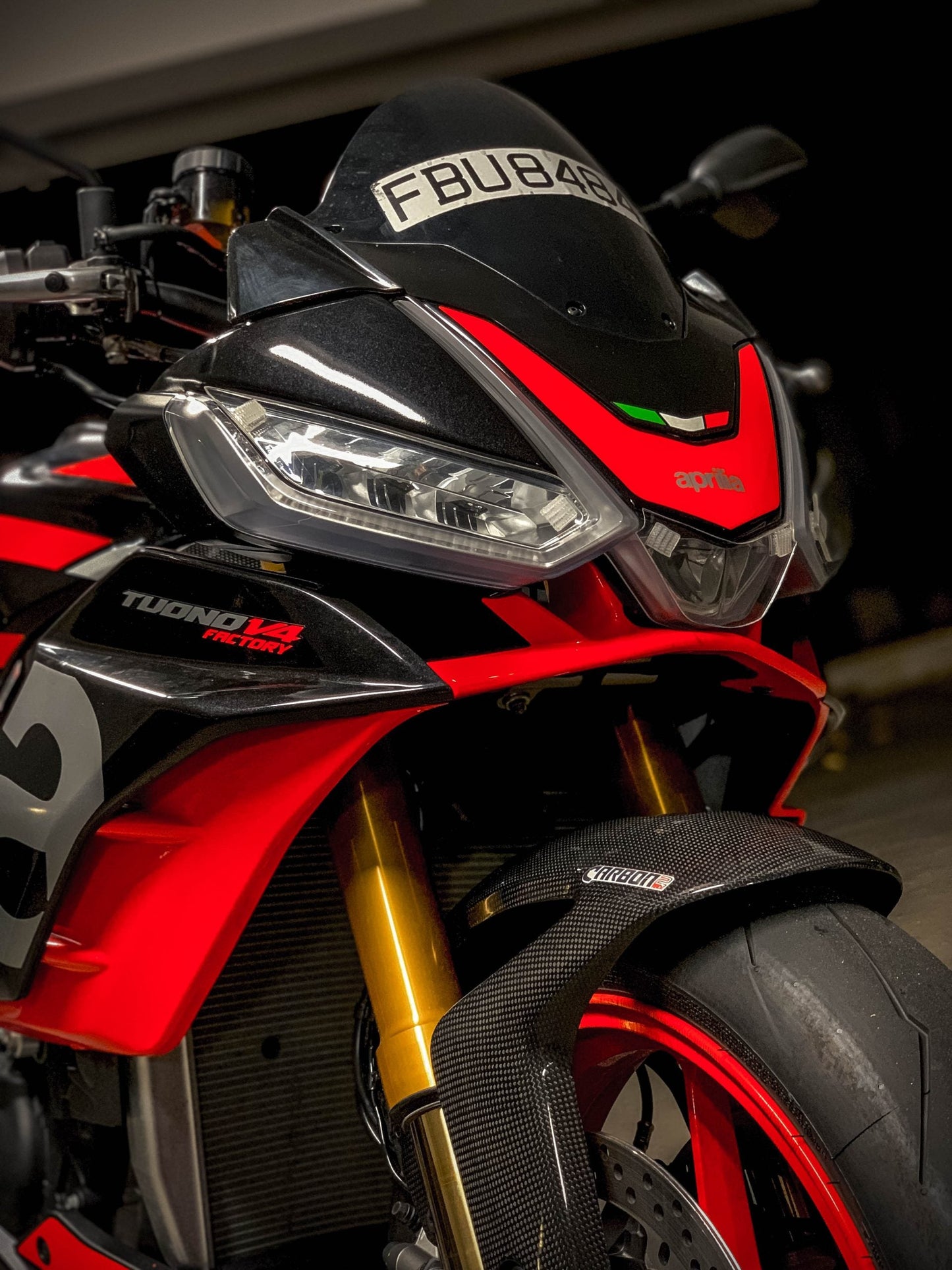APRILIA RSV4 2021-2024 Carbon Fiber Front Fender